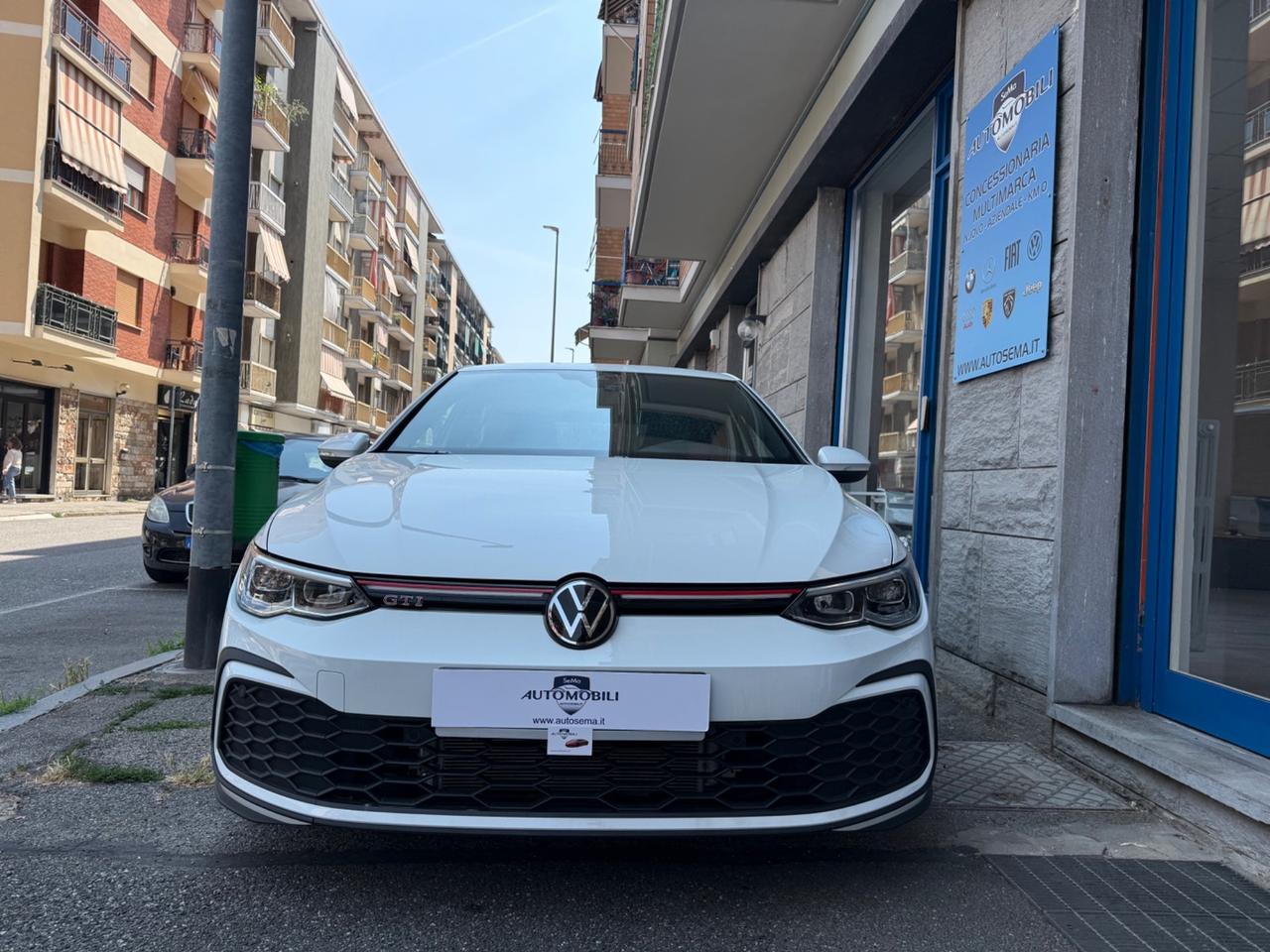 Volkswagen Golf GTI 2.0 TSI DSG PERFORMANCE