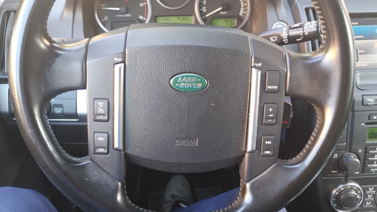 Land Rover Freelander 2.2 SD4 S.W. SE