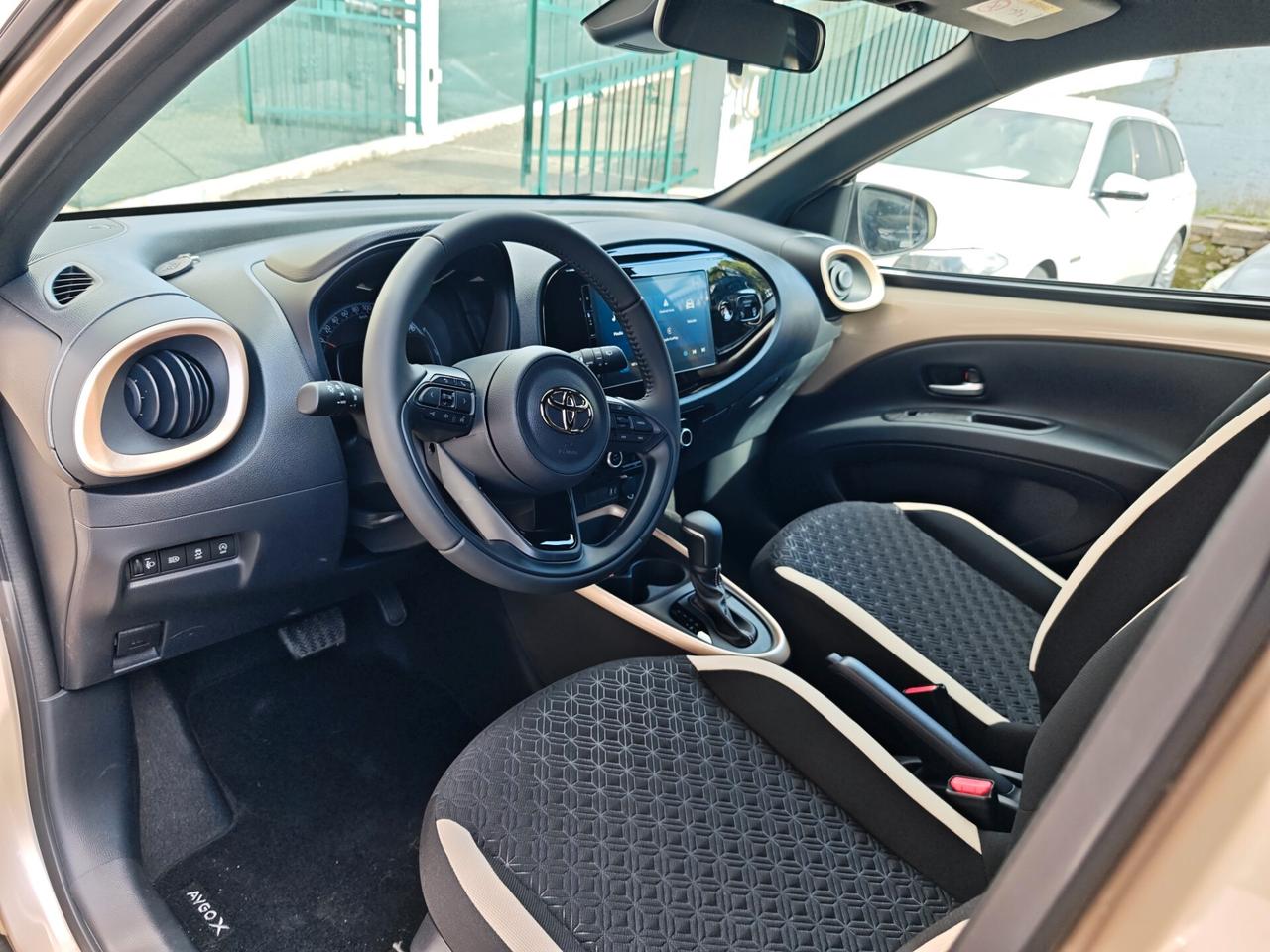 Toyota Aygo X 1.5 Hybrid 115 CV 5 porte Premium