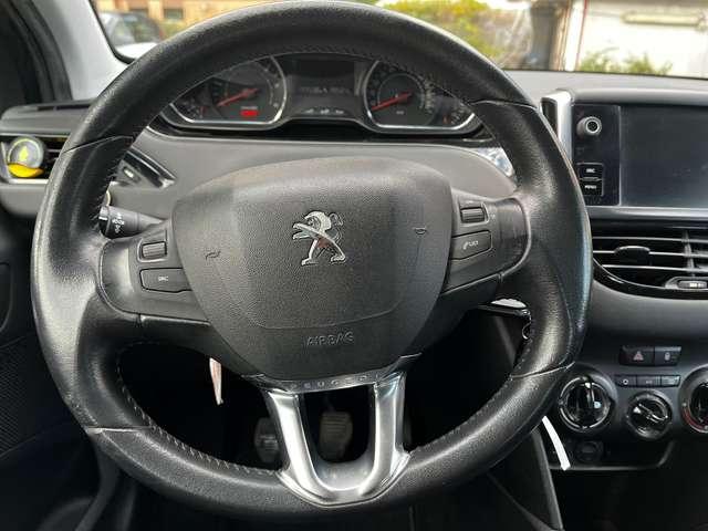 Peugeot 208 208 I 5p 1.4 hdi 8v Active