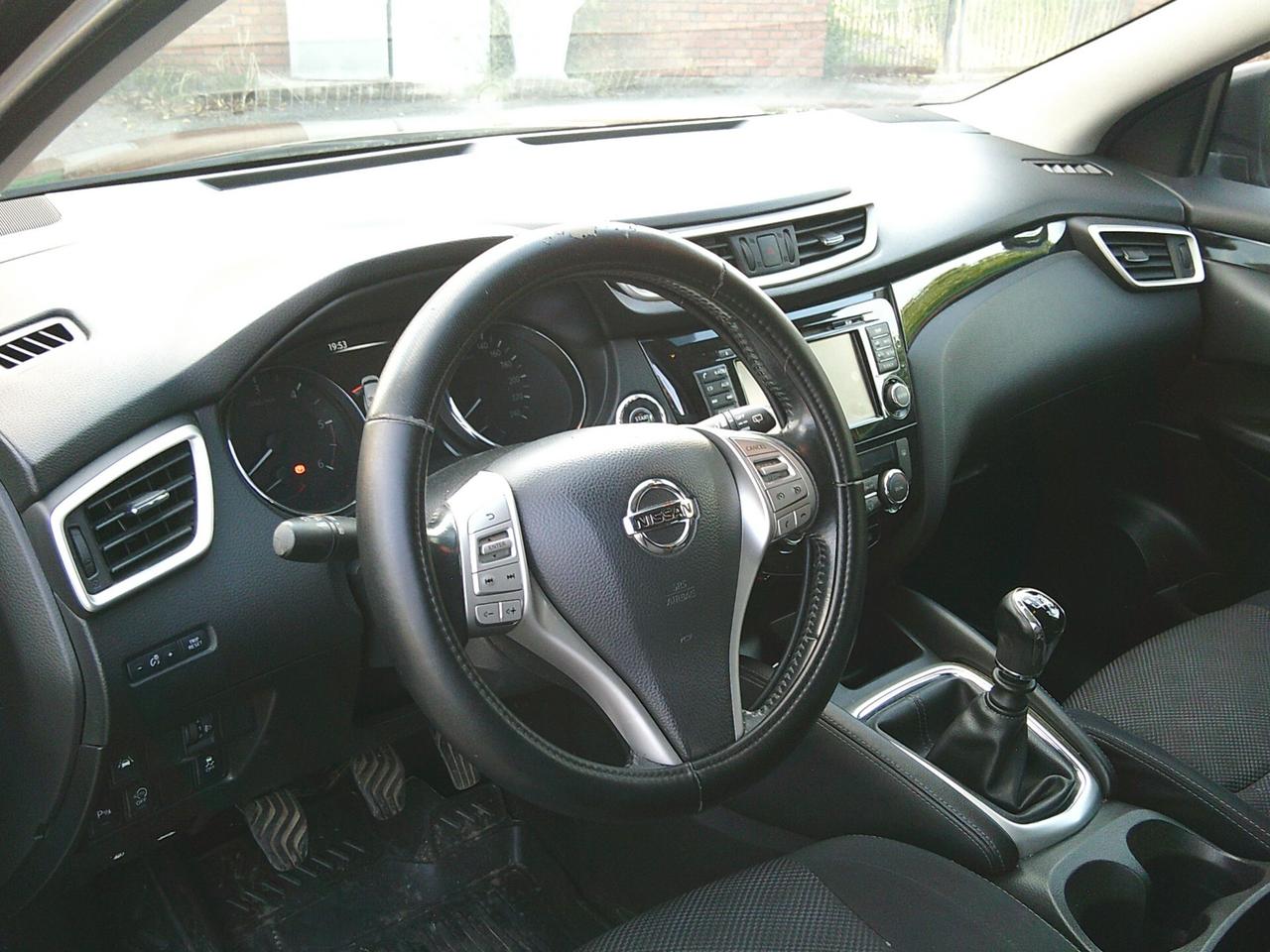 Nissan Qashqai 1.5 dCi N-Connecta