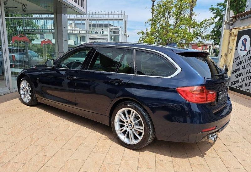 BMW Serie 3 Touring 320d xDrive Luxury