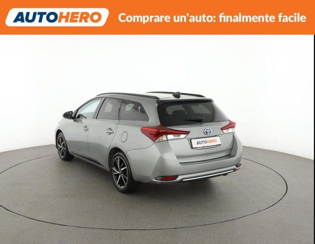 TOYOTA Auris Touring Sports 1.8 Hybrid Black Edition