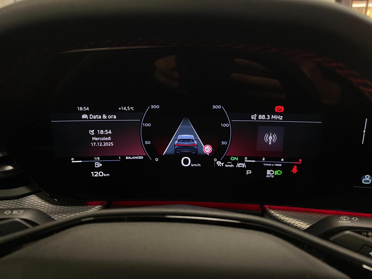 Nuova Audi Q5 SPB 2.0 TDi 204cv S-Line tech pro