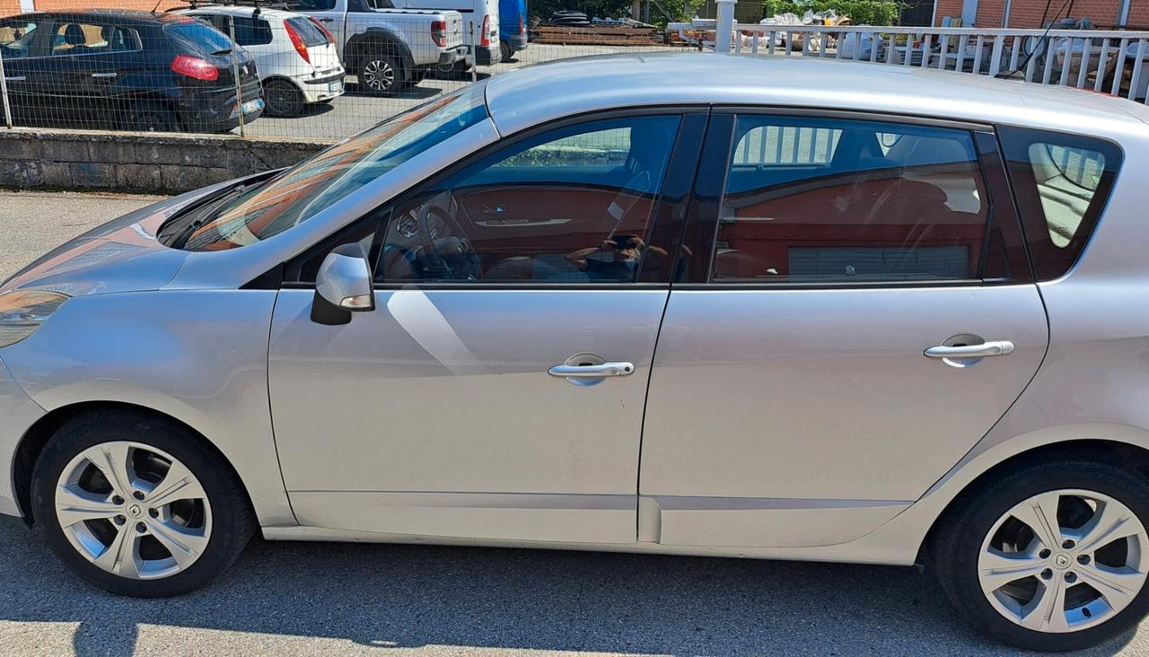 Renault Scenic Scénic X-Mod 1.6 dCi 130CV Dynamique