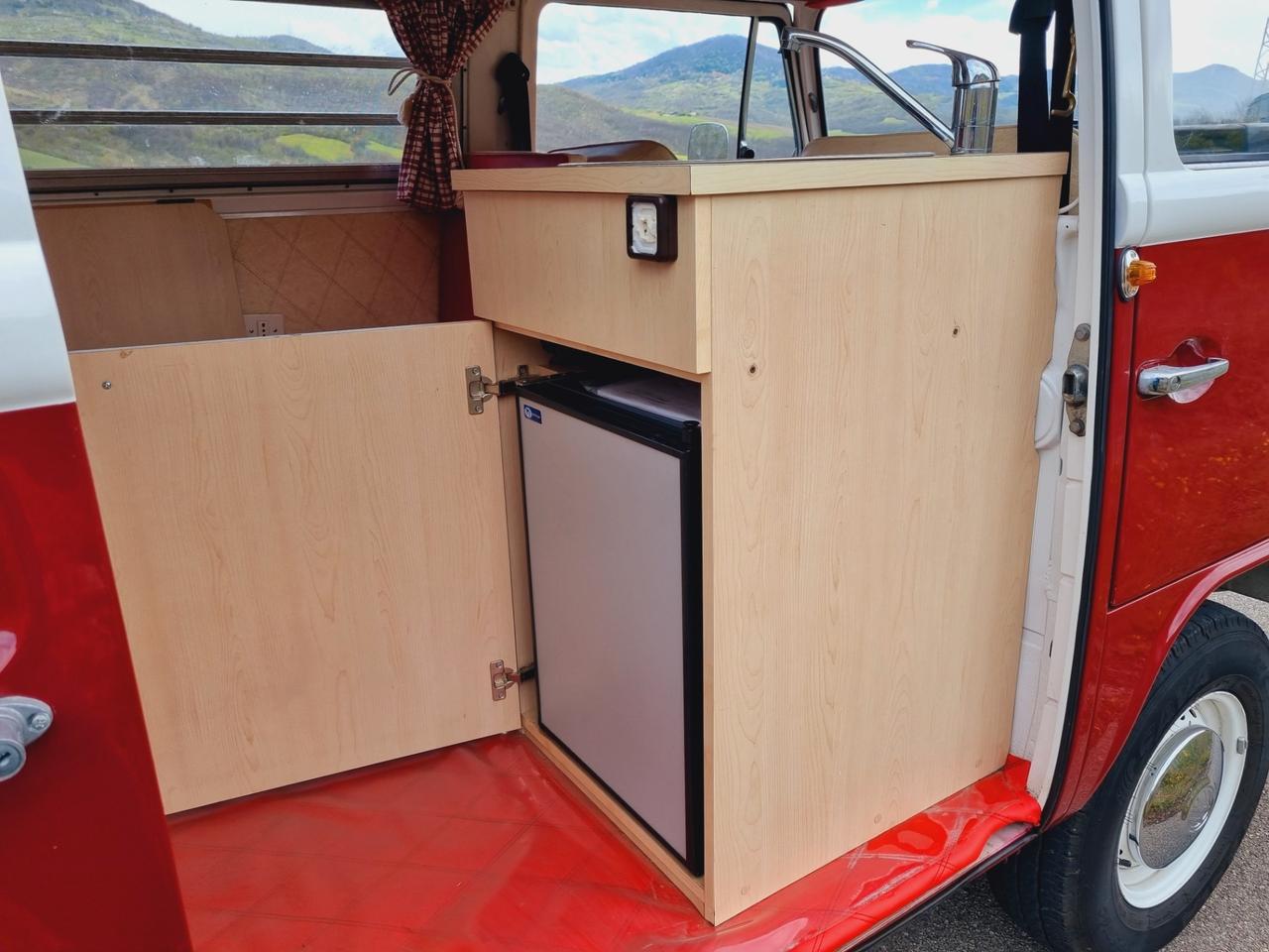 Vw Transporter T2 furgone attrezzato uso campeggio