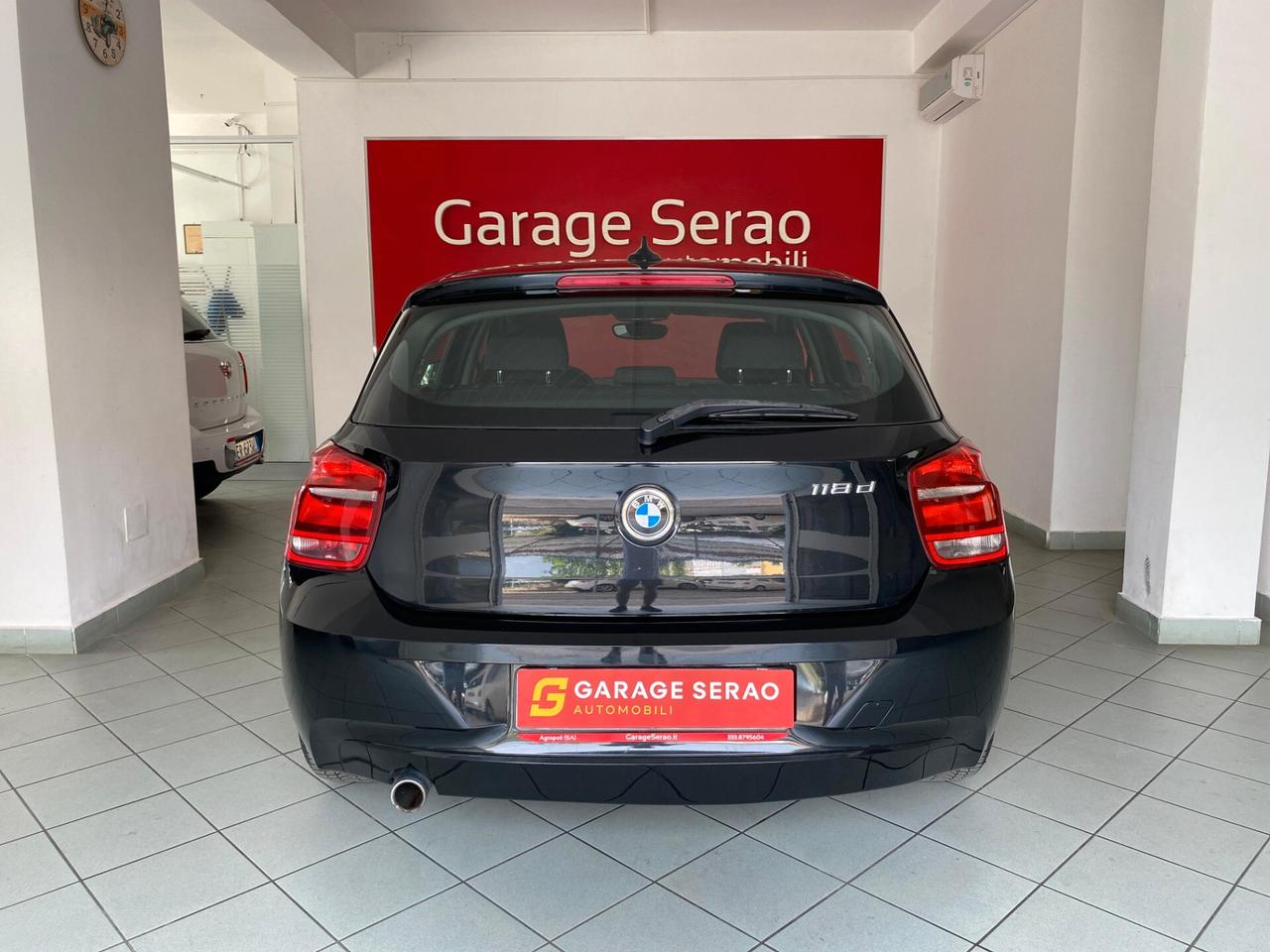 Bmw 118 118d 5p. Unique