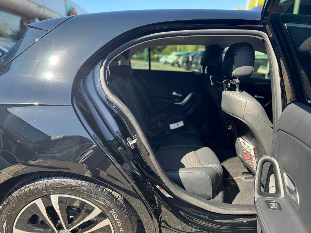 MERCEDES-BENZ A 180 Automatic Progressive Advanced 136CV