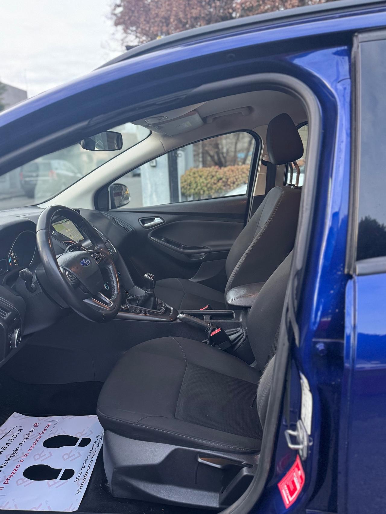 Ford Focus 1.6 120 CV GPL SW Titanium