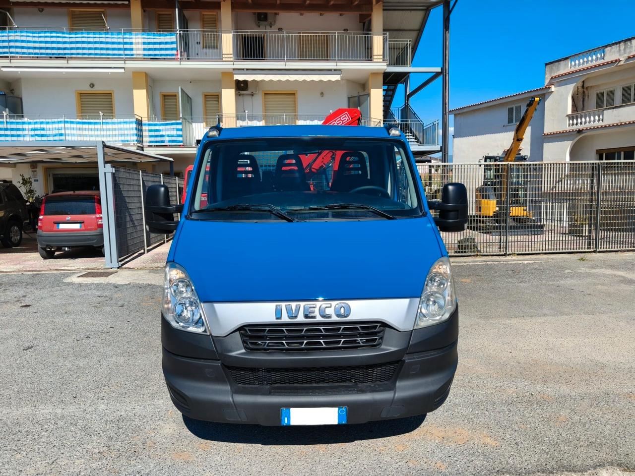 Iveco Daily 35 C15 Ribaltabile + Gru - 2013