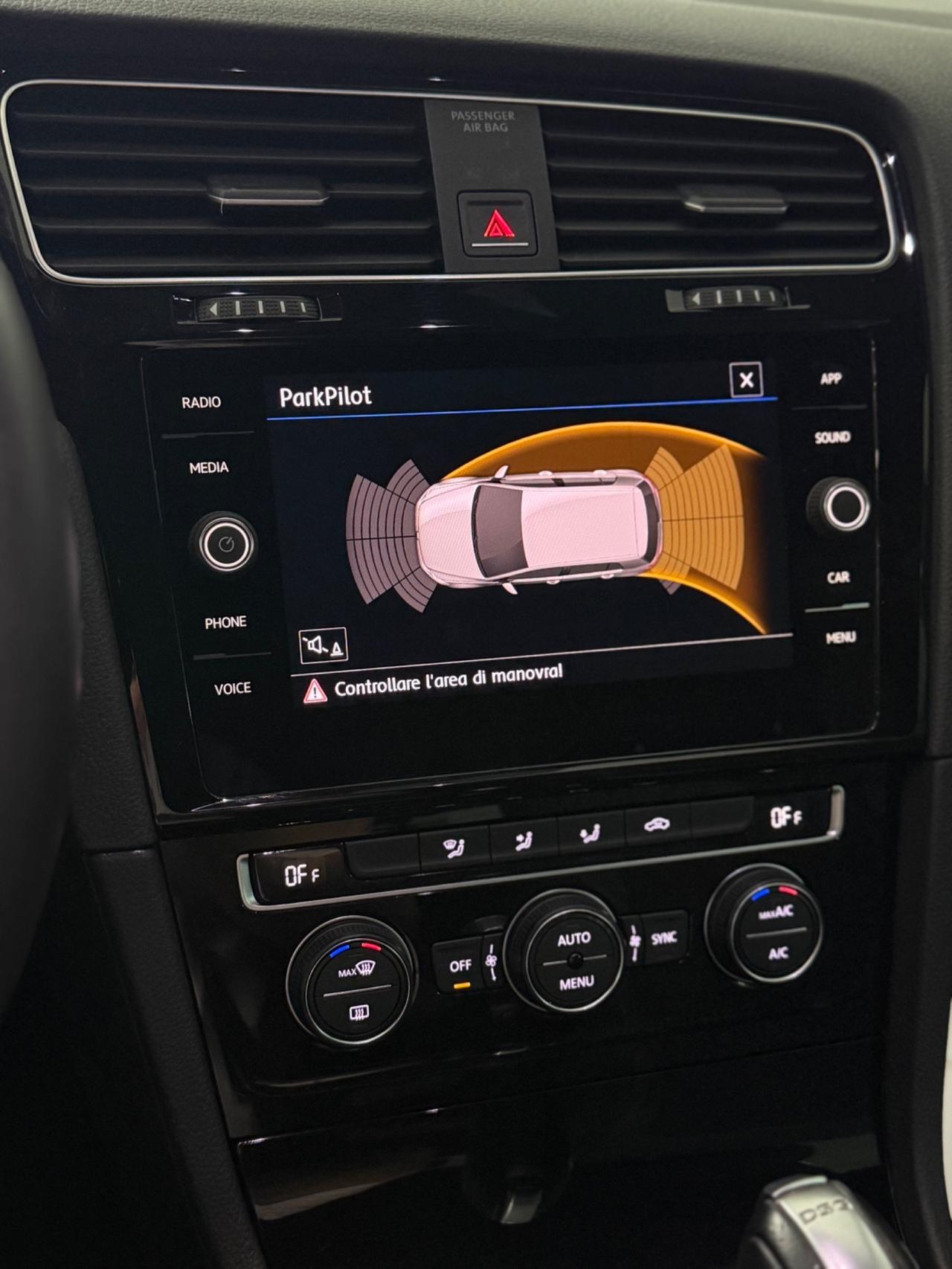 Volkswagen Golf 1.6 TDI 110 CV DSG R Line Italiana