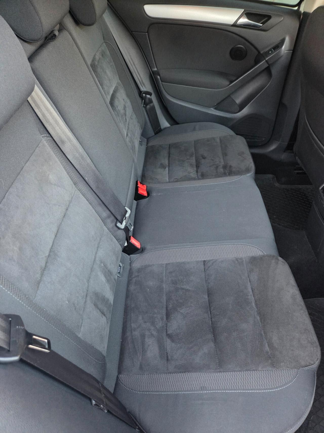 Volkswagen Golf Highline Neopatentati - 2011