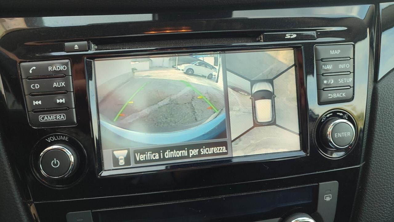 Nissan Qashqai TETTO PANORAMICO