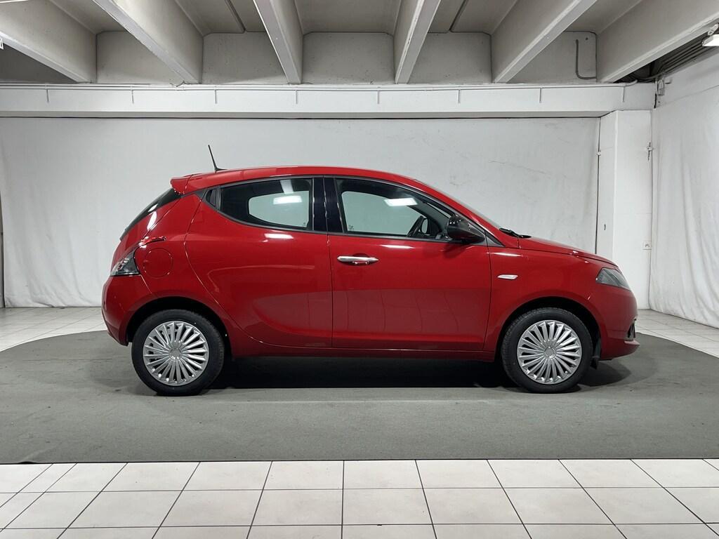 Lancia Ypsilon 1.0 hybrid Gold s&s 70cv