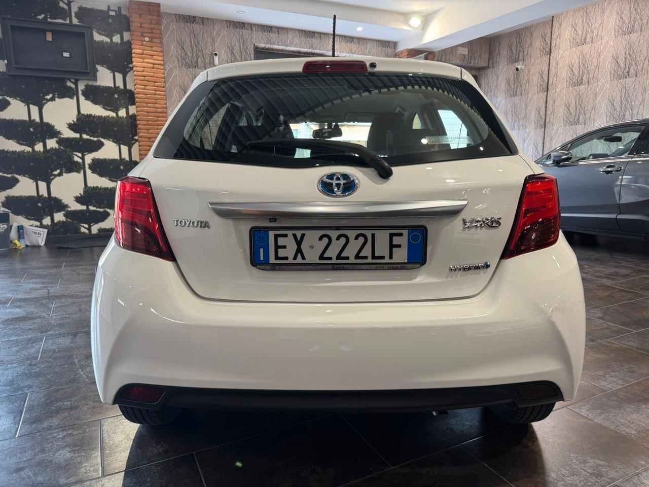 Toyota Yaris 1.5 Hybrid 5 porte Cool