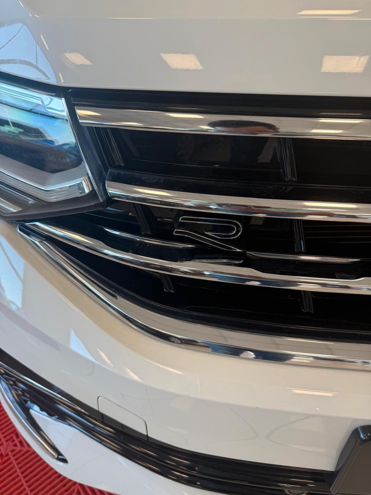 Volkswagen Tiguan 2.0 TDI 150 CV SCR DSG R-Line