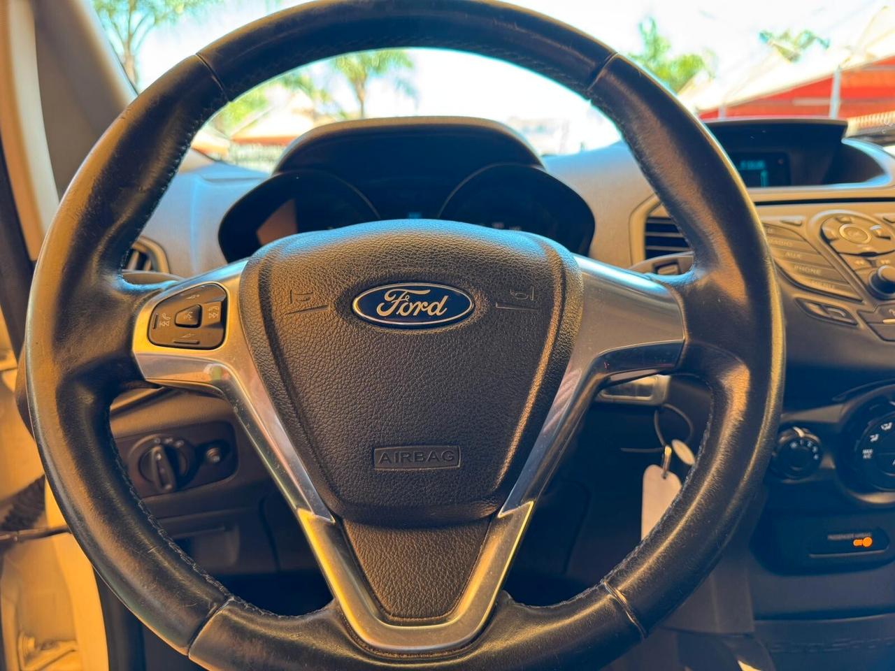 Ford EcoSport 1.5 TDCi 90 CV Titanium
