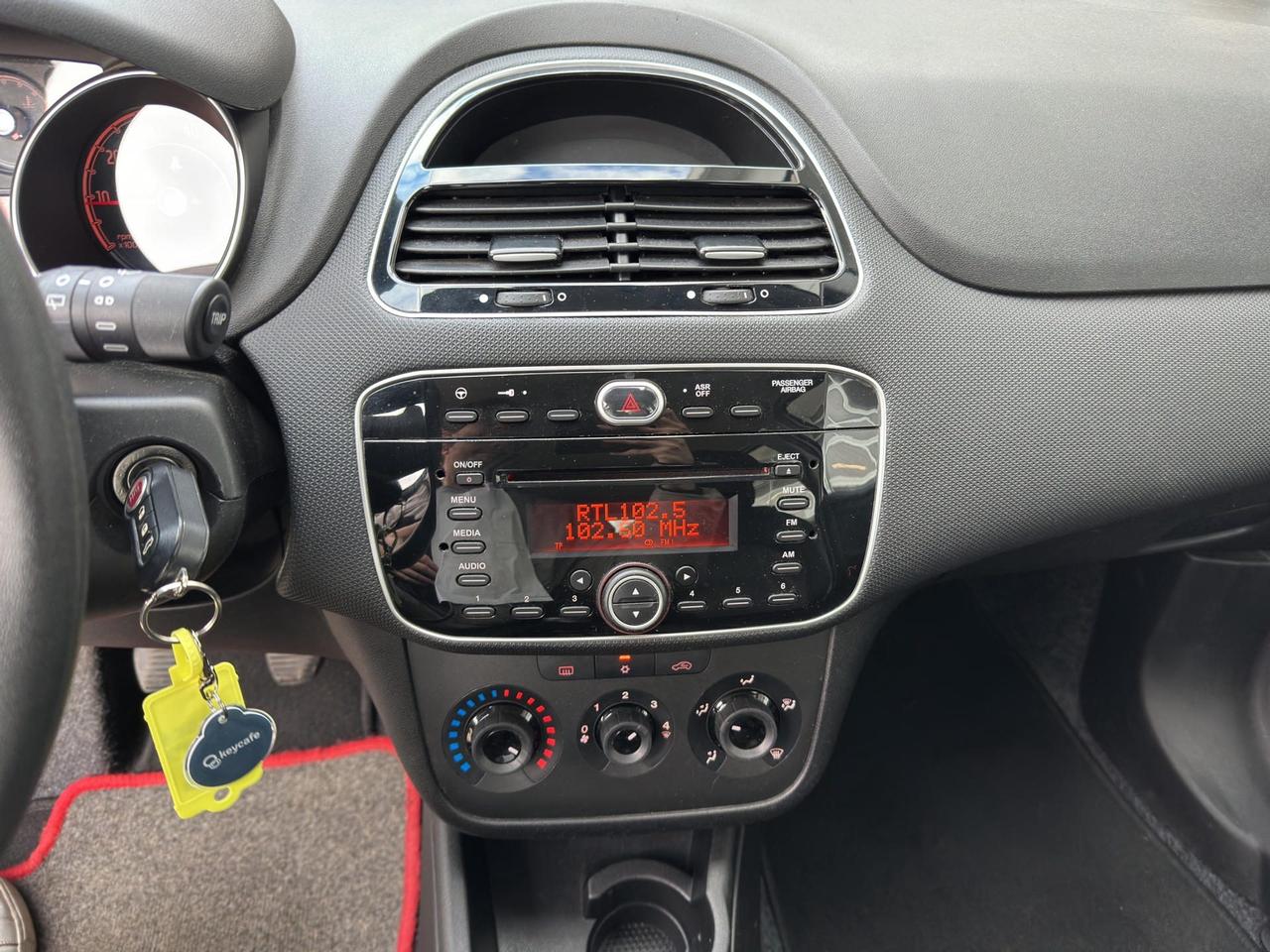 Fiat Punto 5p 1.2 Lounge E6