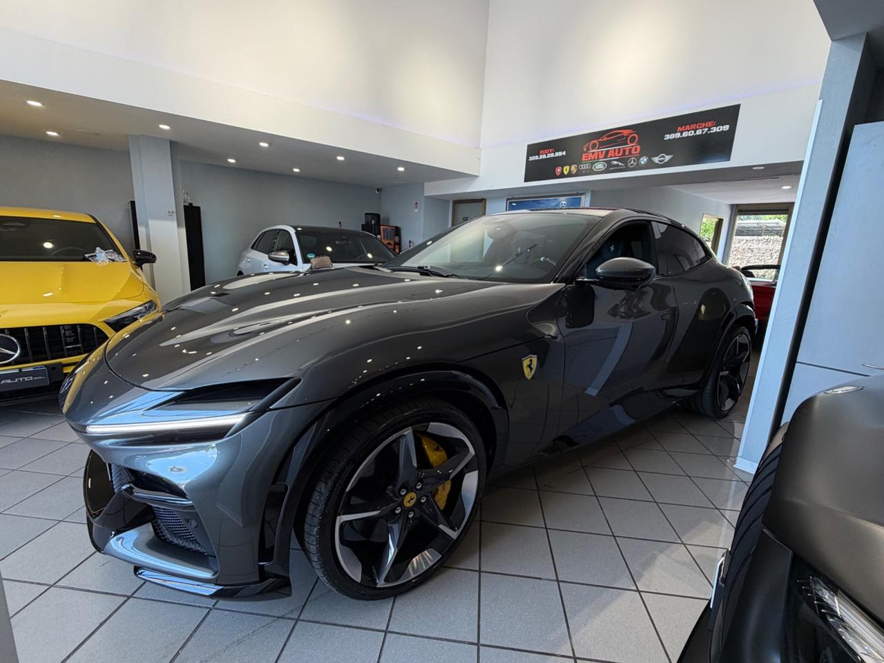 Ferrari Purosangue iva esposta pronto consegna