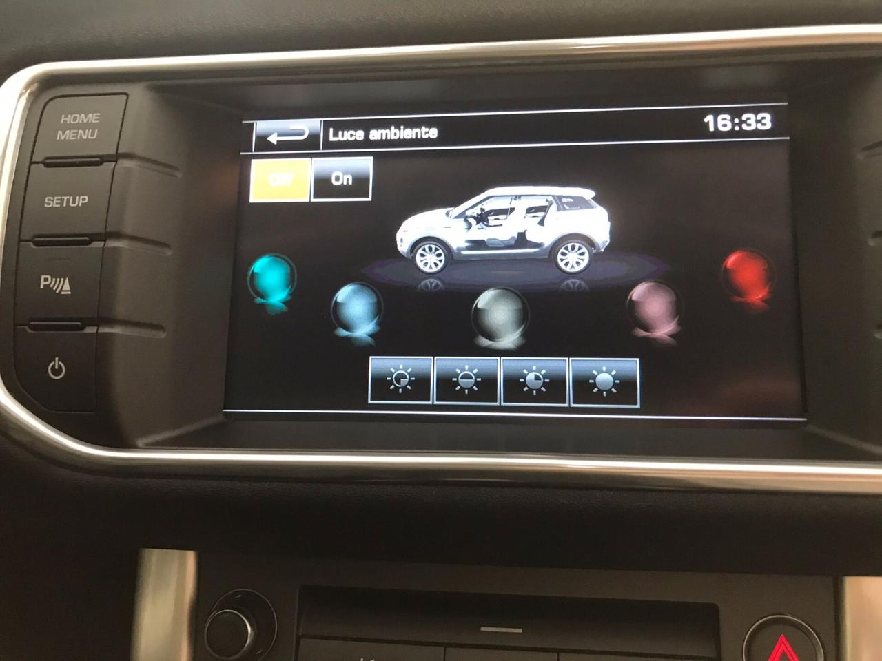 Land Rover Evoque 2.2 TD4 5p. PRESTIGE PANORAMICO