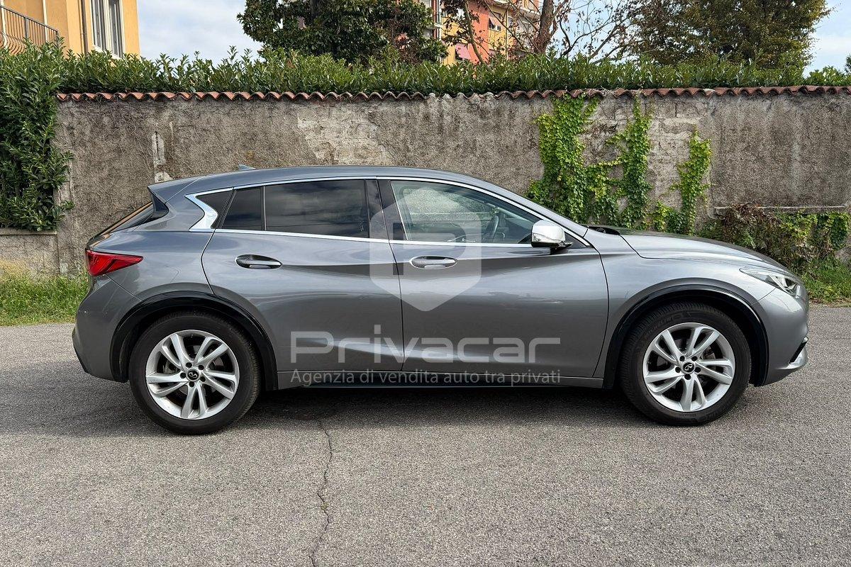 INFINITI Q30 1.5 diesel Business Executive