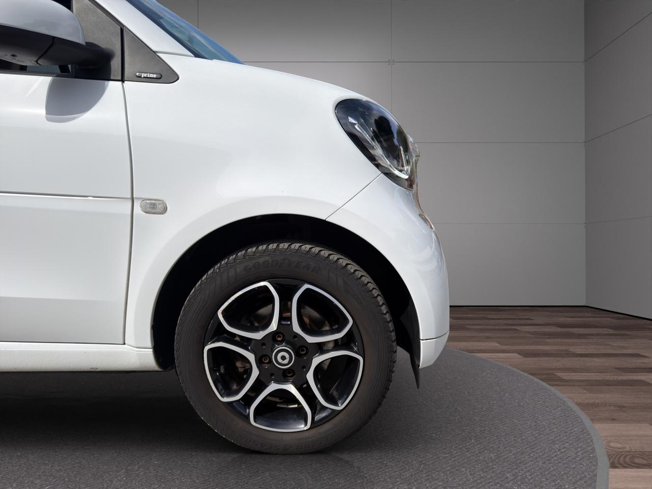 Smart forTwo 1.0 Prime - Unipro - Promo Finanziamento - Tetto panoramico - Bracciolo - Sedili riscaldabili