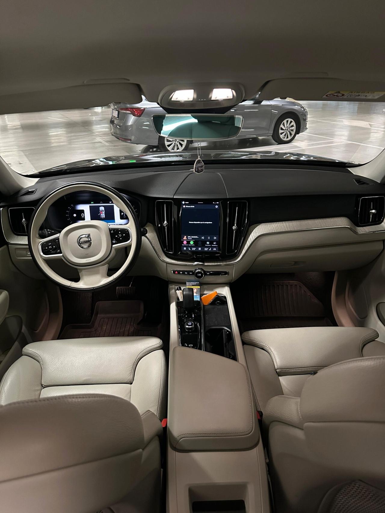 Volvo XC 60 XC60 B4 (d) AWD automatico Plus Bright N1