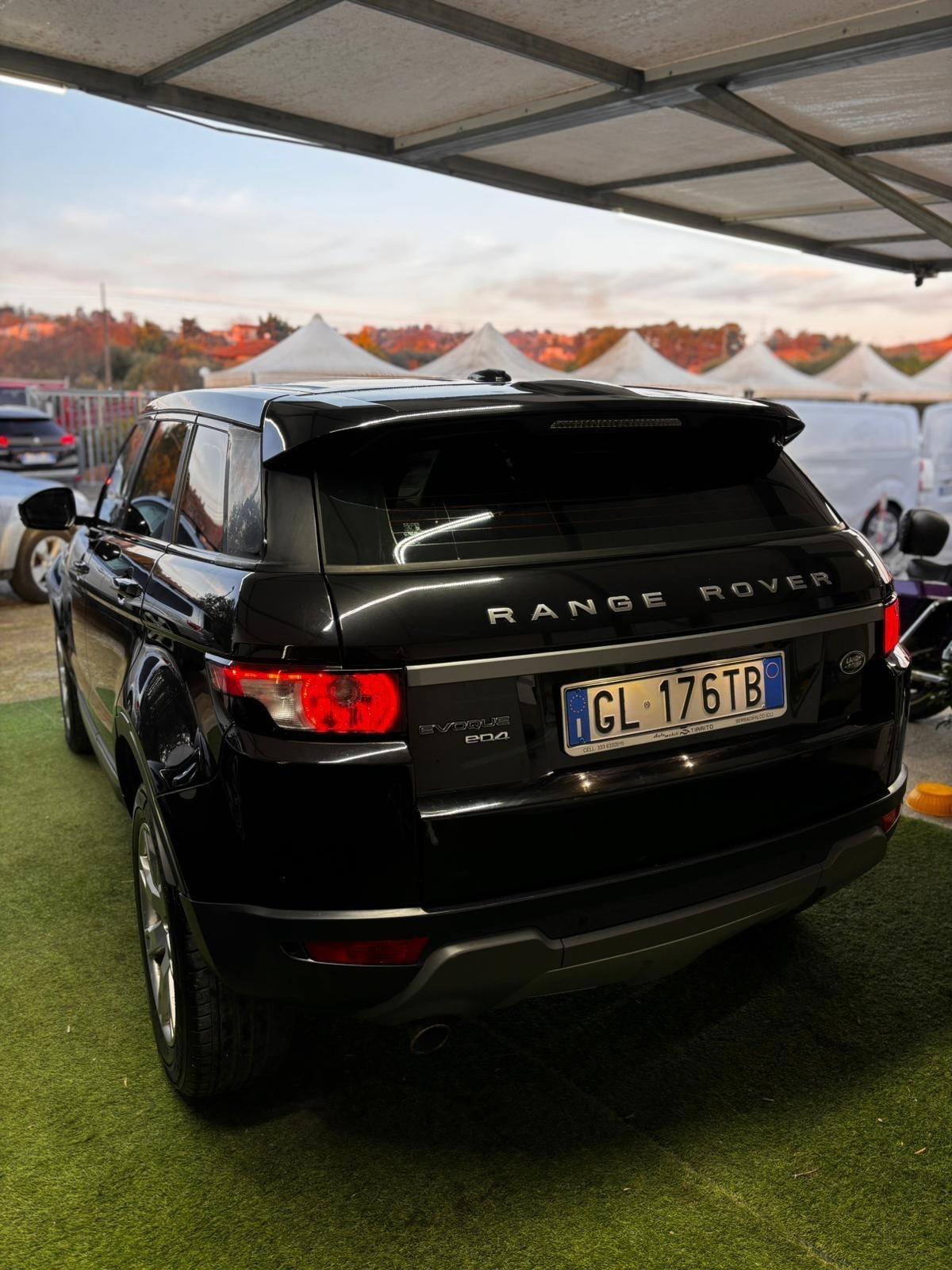 Land Rover Range Evoque 2.2 TD4 5p. Prestige