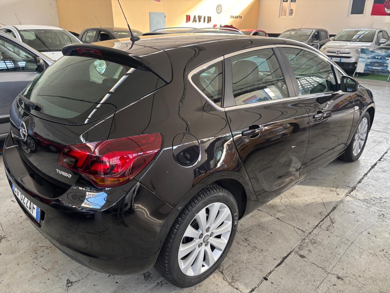 Opel Astra 1.4 Turbo 140CV 5 porte Cosmo