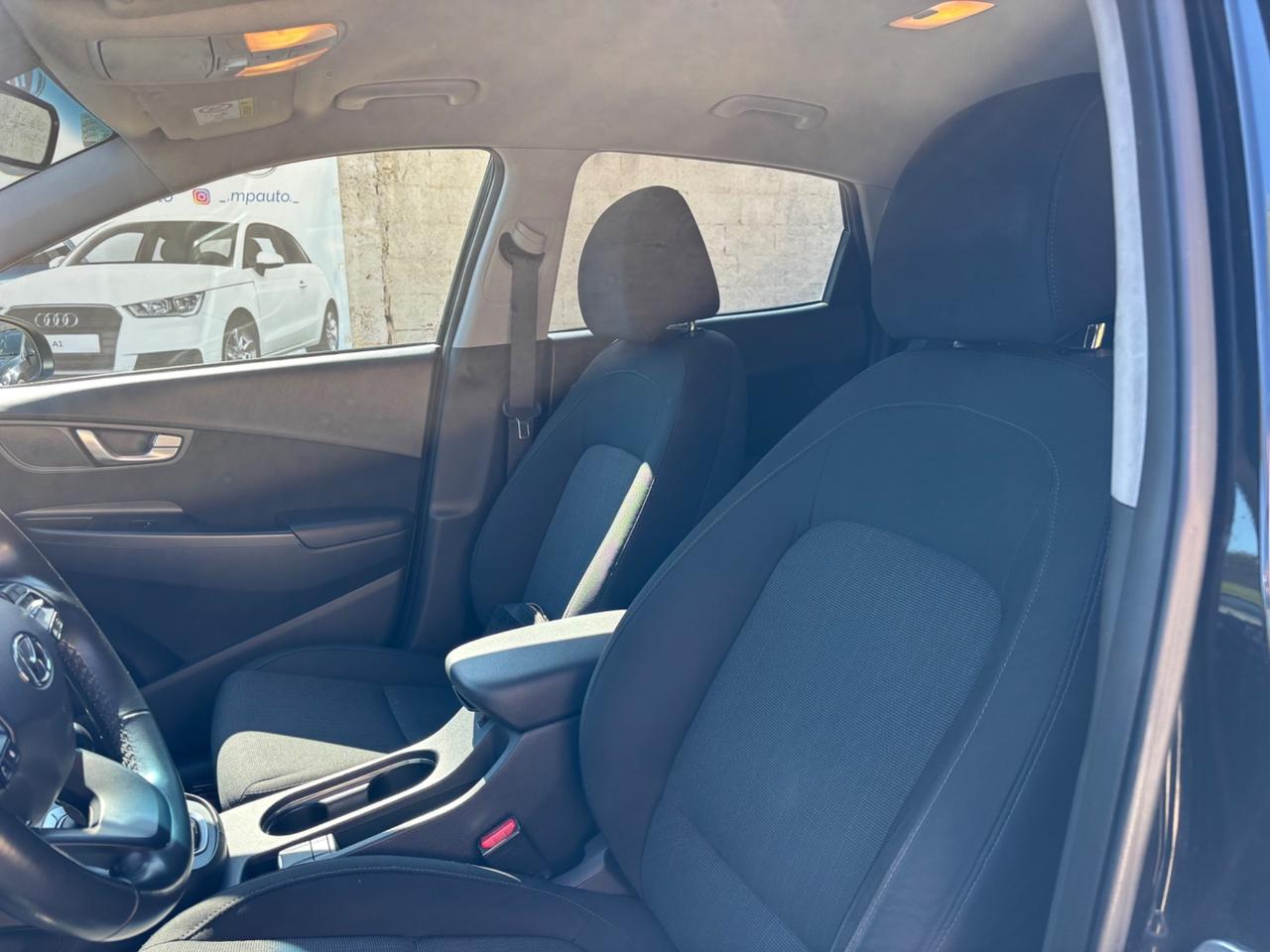 Hyundai Kona 1.6 CRDI Hybrid 48V DCT XLine
