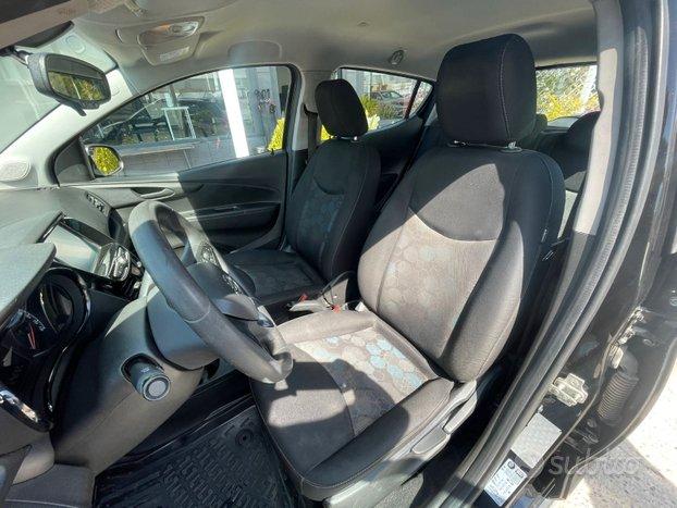 Opel Karl Rocks 1.0 75 CV aut.