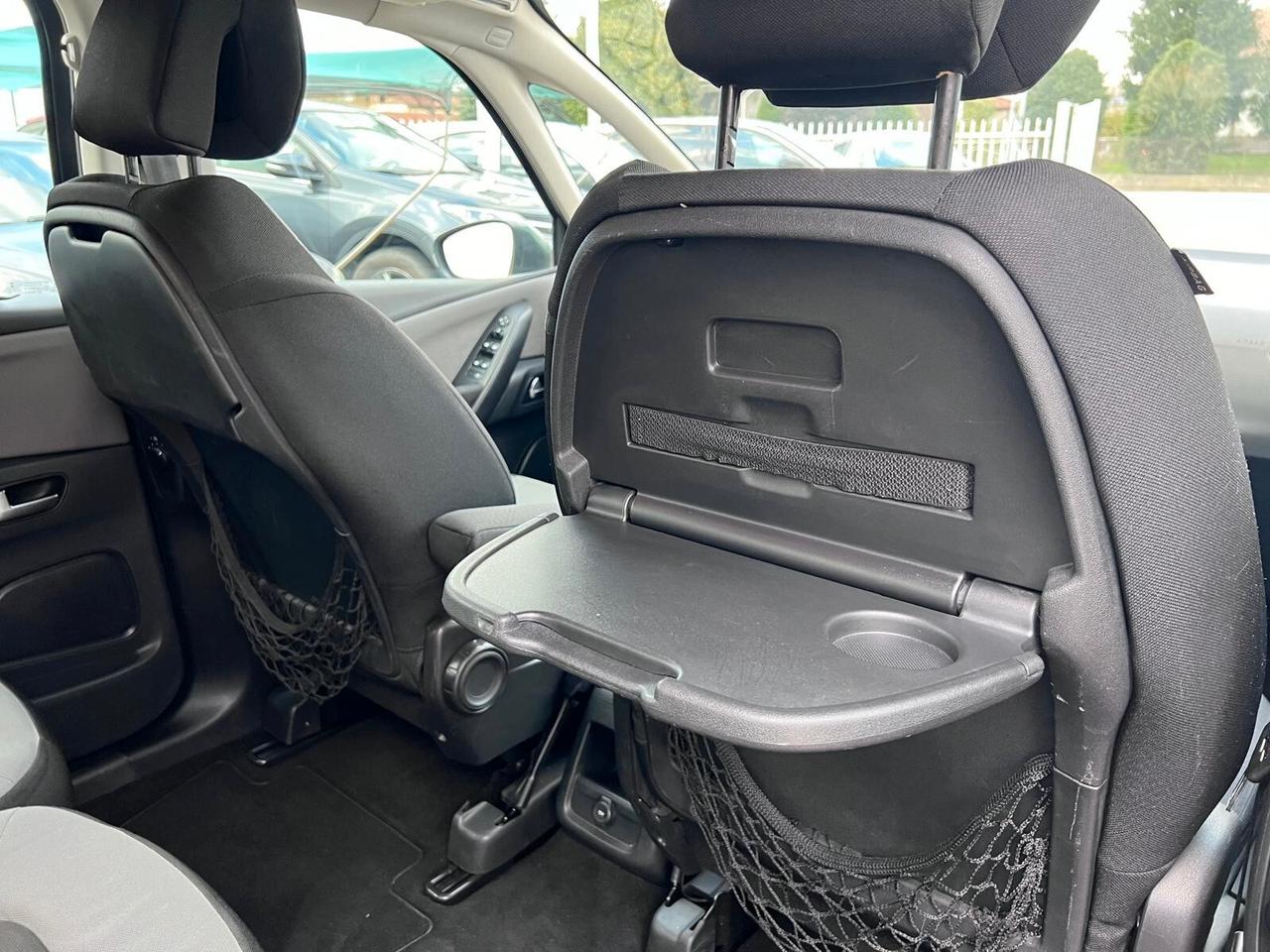 Citroen Grand C4 Picasso 1.6 e-HDi 115 Exclusive
