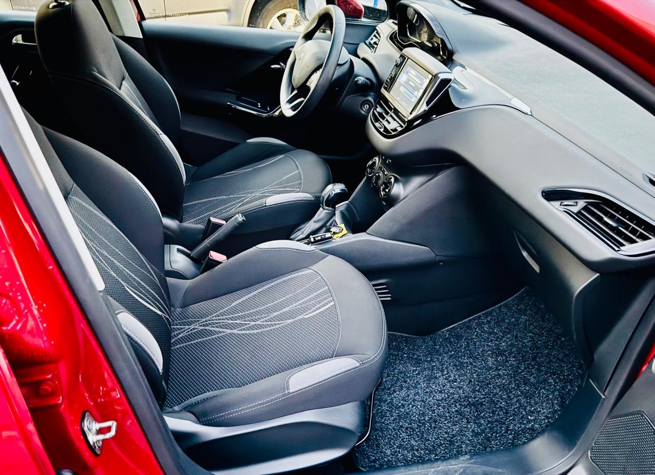 Peugeot 208 1.4 HDi 68 CV 5 porte Allure