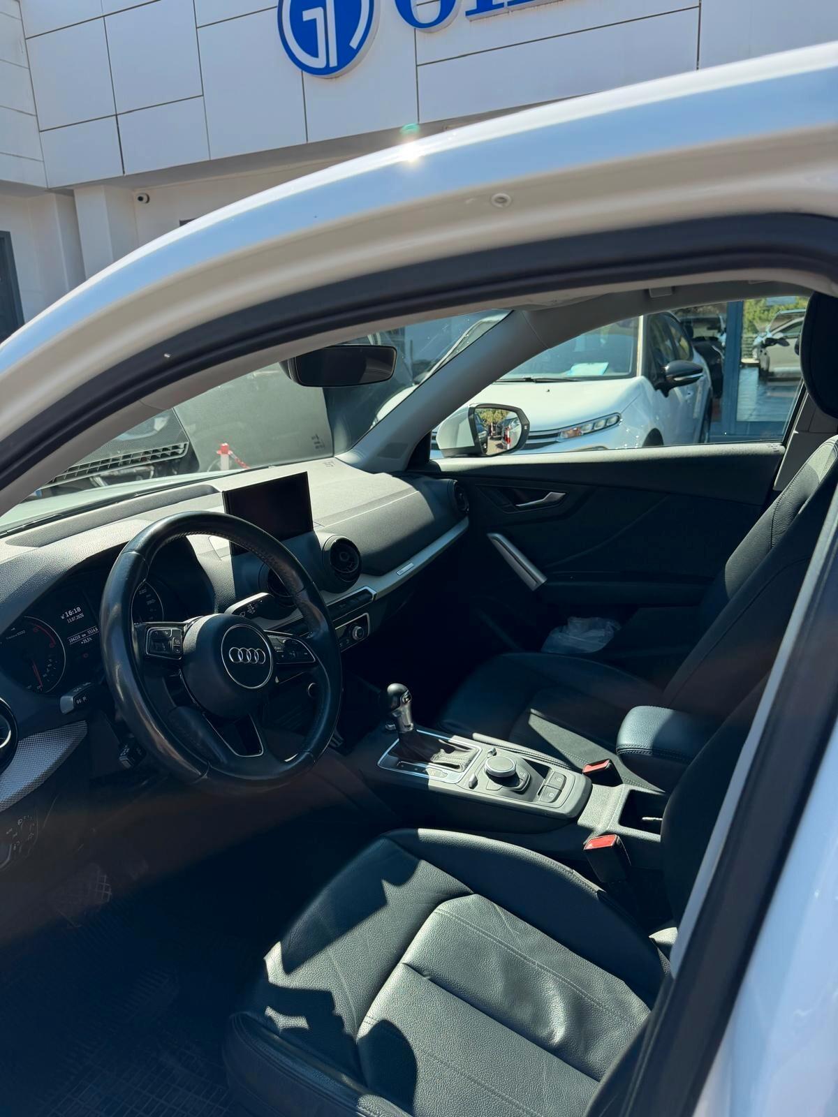 Audi Q2 1.6 TDI S tronic Business