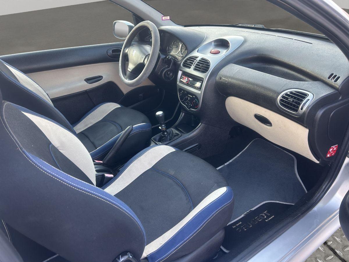 PEUGEOT - 206 - 1.4 HDi 68CV 3p . XS