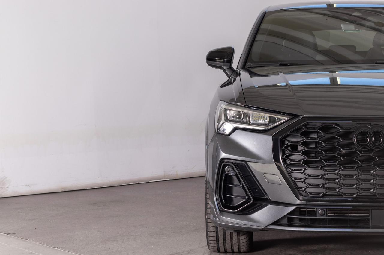 Audi Q3 Sportback 35 Tdi S Line Black Line S-tronic 150cv