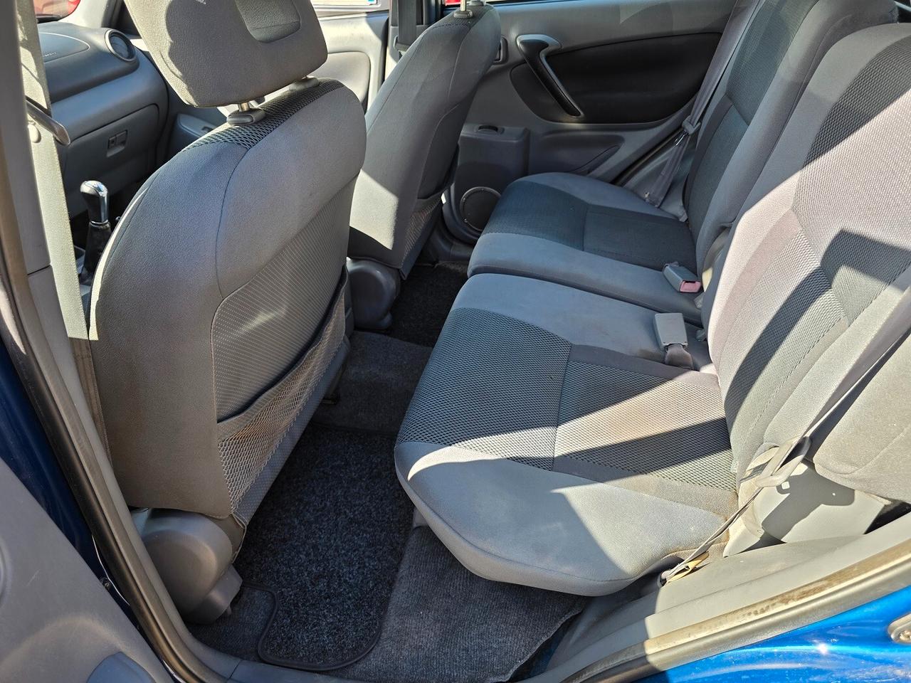Toyota RAV 4 2.0 Tdi D-4D cat 5 porte