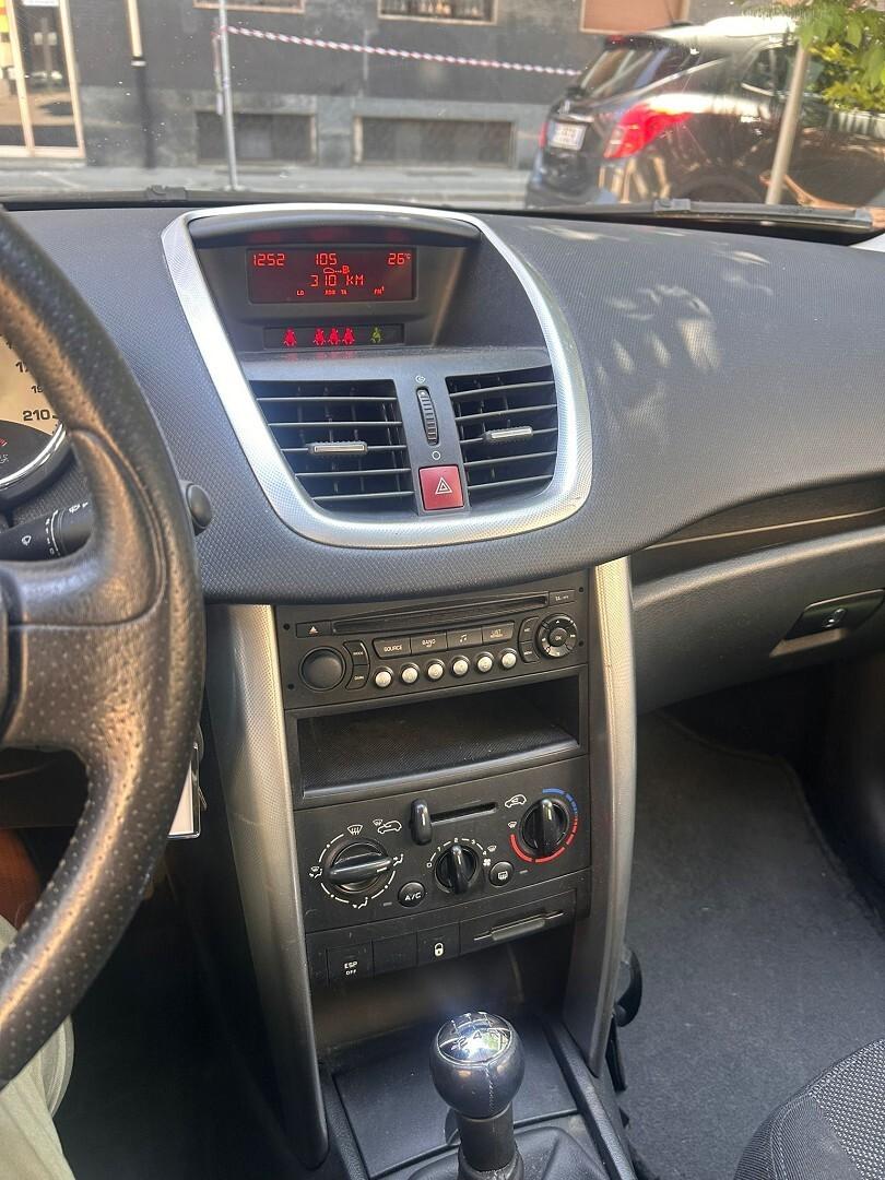 Peugeot 207 43.000km unico proprietario