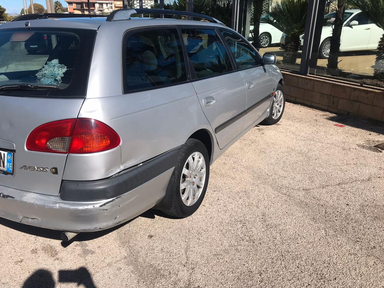 Toyota Avensis 2.0 Tdi D-4D cat Station Wagon Sol