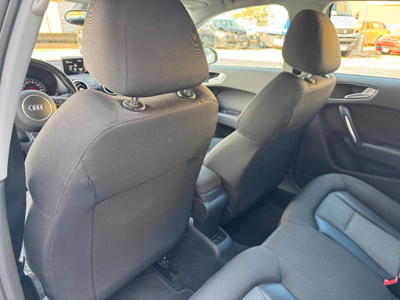 Audi A1 Sportback 1.6 tdi Sport