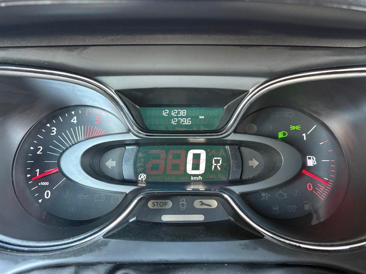 Renault Captur 1.5 dci Hypnotic (magnetik) 90cv edc
