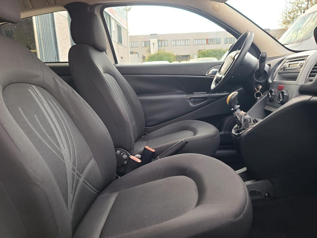 Lancia Ypsilon 1.2 69 CV Diva