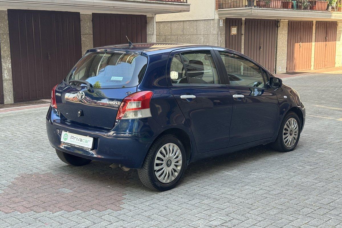 TOYOTA Yaris 1.4 D-4D DPF 5 porte Sol