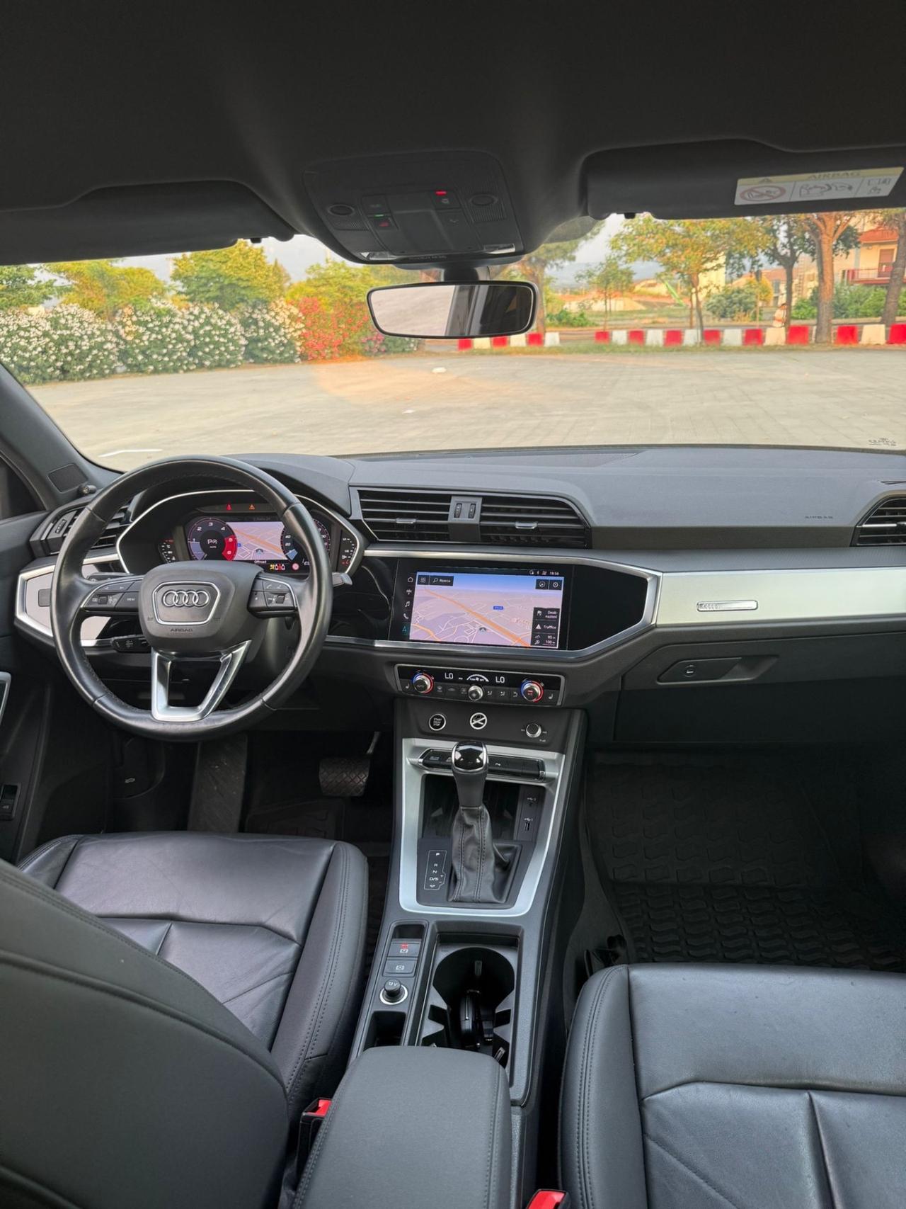 Audi Q3 35 TDI S tronic