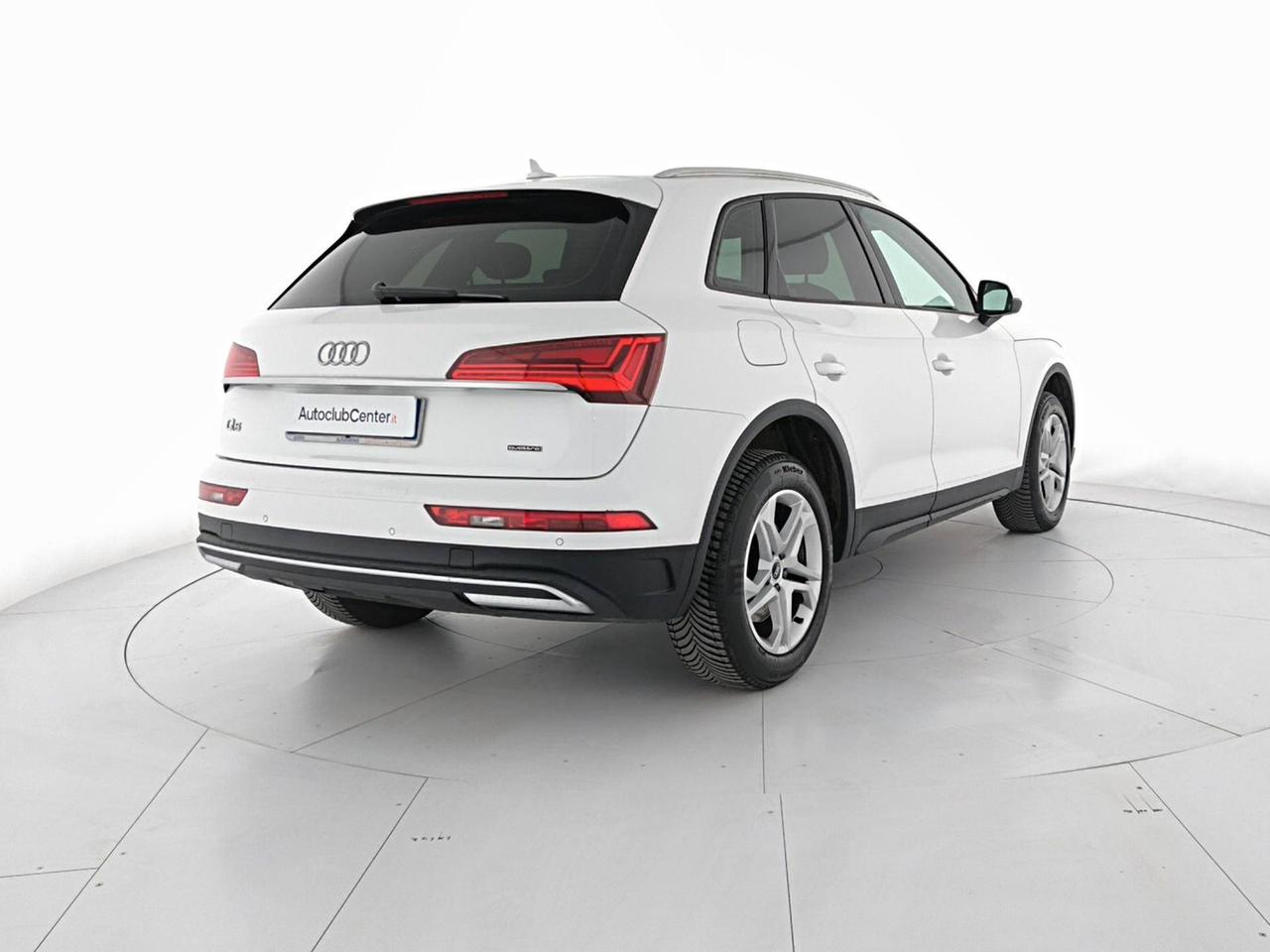 Audi Q5 40 2.0 tdi mhev 12V Business quattro