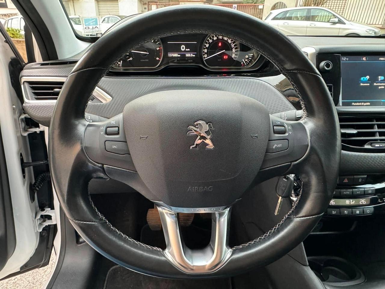 PEUGEOT 208 1.5 HDI 100 CV. ALLURE NAVI RETROC. CERCHI