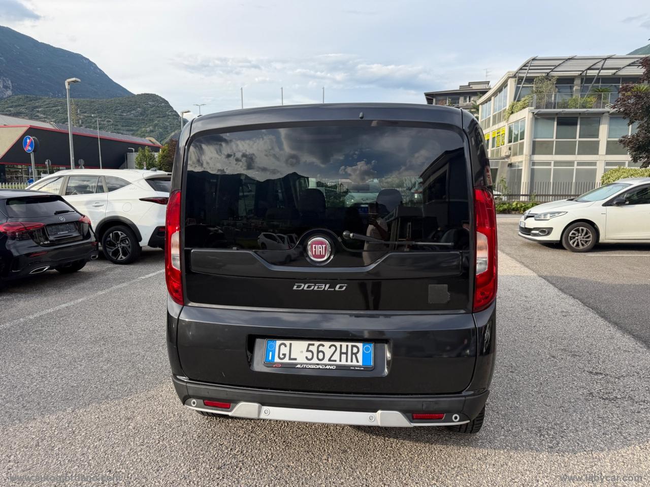FIAT Doblò 1.6 MJT 120 CV Trekking