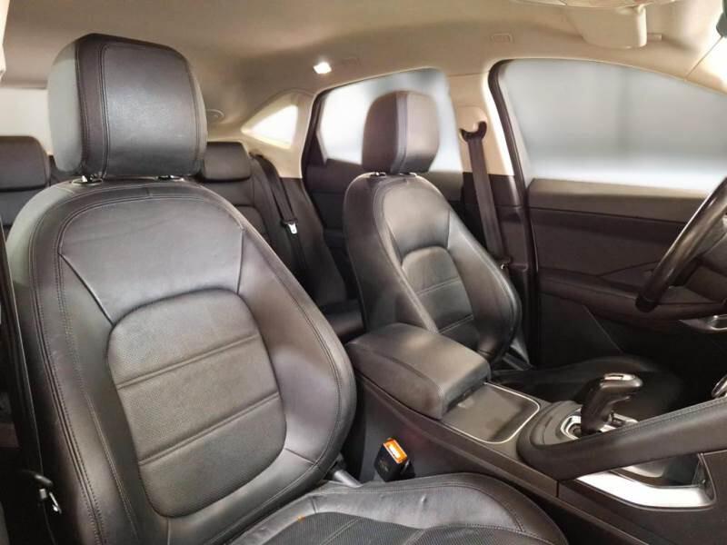 Jaguar E-Pace 2.0D 180 CV AWD aut. S