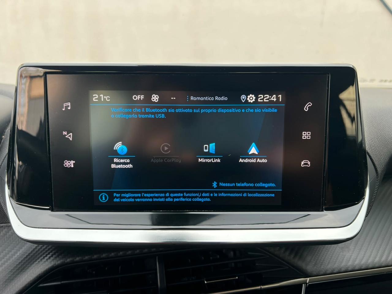 PEUGEOT 2008 1.2 PURETECH 100 CV 2023!!! PROMO!!!