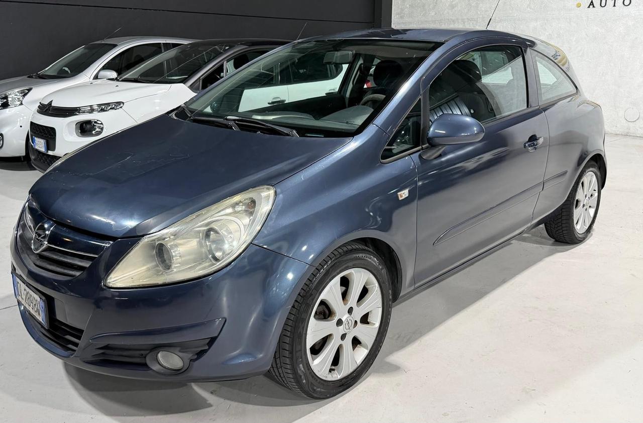 Opel Corsa Benzina Neopatentati 5 posti